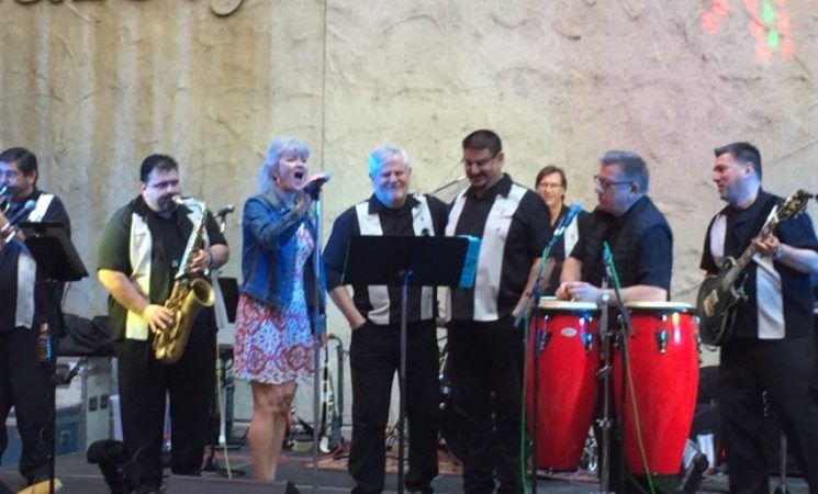 UnSupervised raises $30,000 for scholarships